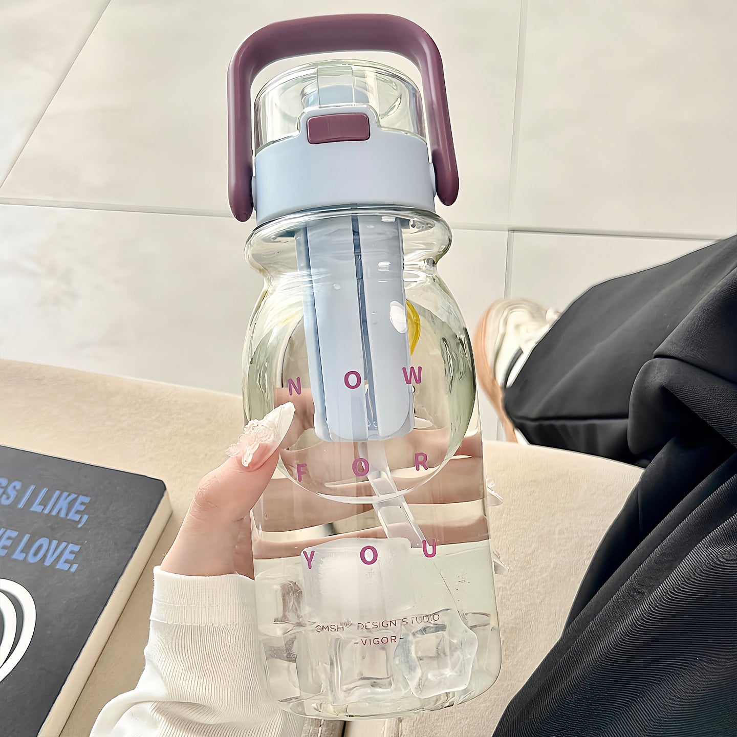 Damen Trinkflasche mit frischem Fruchtinfusionssystem Brehn