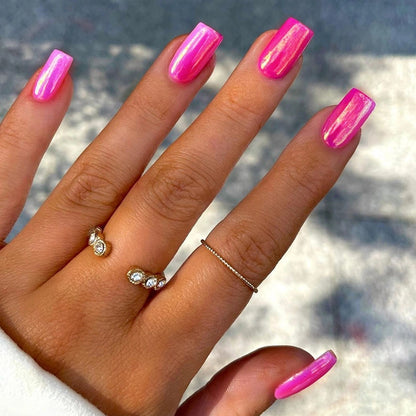 Glänzende Nagelkunstverlängerungen Brehn