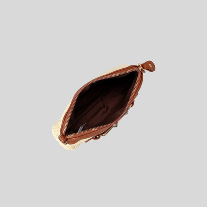 Geflochtene Clutch-Tasche