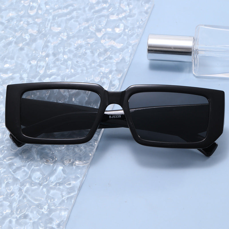 Damen Modische Rechteck-Sonnenbrille mit ausgefallenem Rahmen Brehn