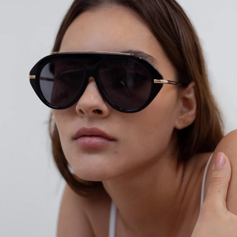 Damen Sonnenbrille im eleganten Hexagon-Design Brehn