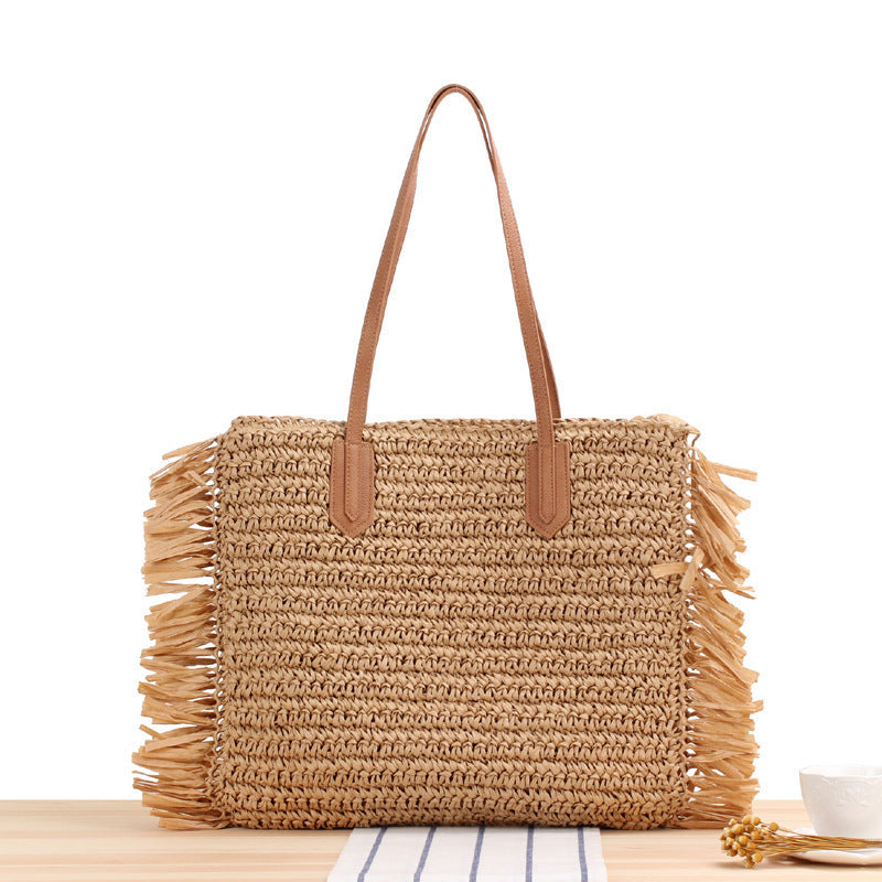 Strandtasche mit Fransigem Design Aus Natürlichem Geflecht Brehn