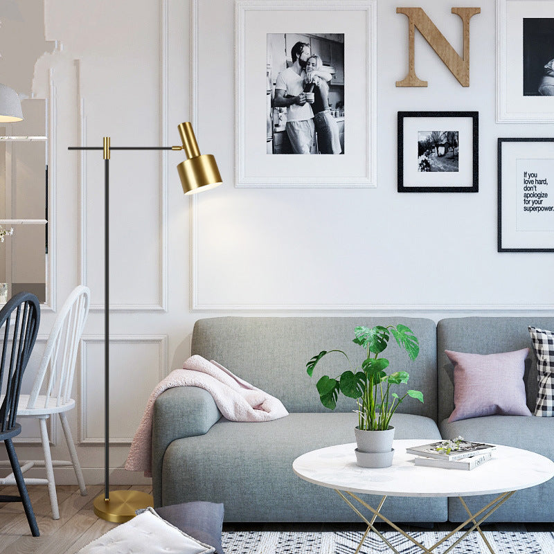 Moderne verstellbare Stehlampe