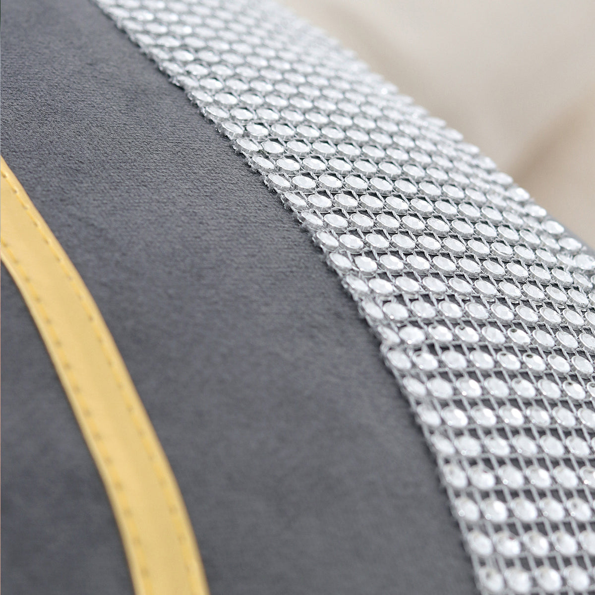 Dekoratives Samt Quadrat-Wurfkissen mit metallischem Trim und Strassband