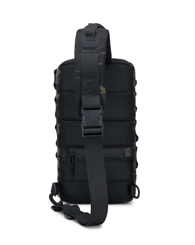Kompakter militärisch inspirierter Sling-Rucksack Brehn