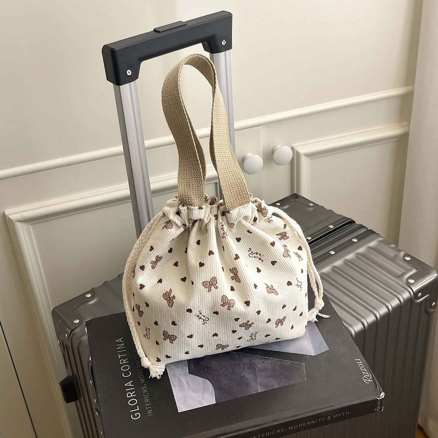 WoTextured Drawstring Mini Tasche Brehn