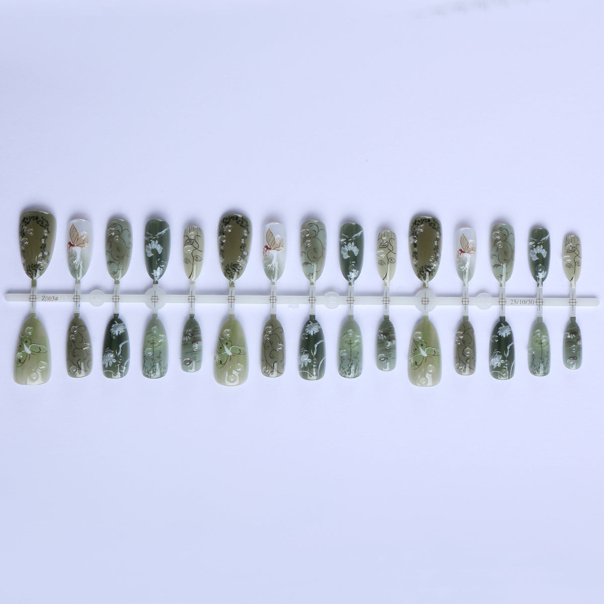 Kunstfingernägel mit Handgemachten Naturmotiven Brehn