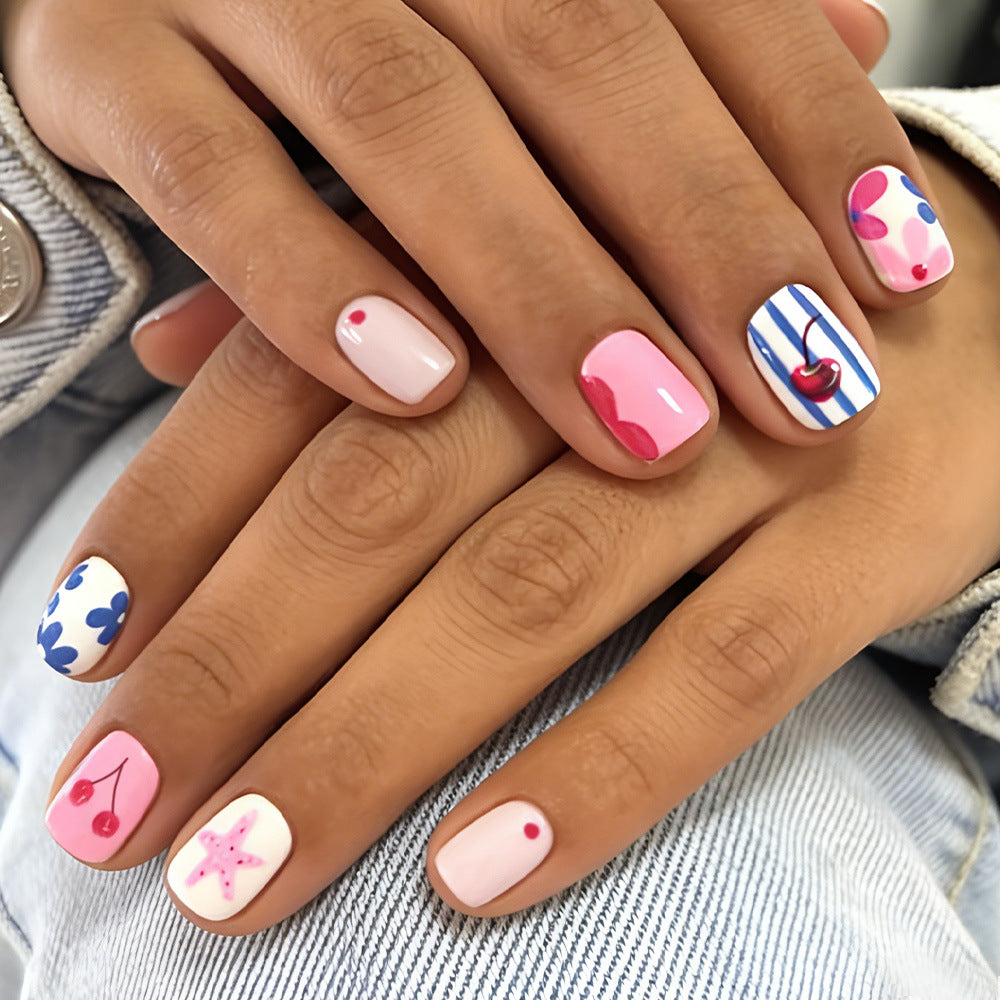 Kreative Kirschblüten-Nagelkunst Brehn