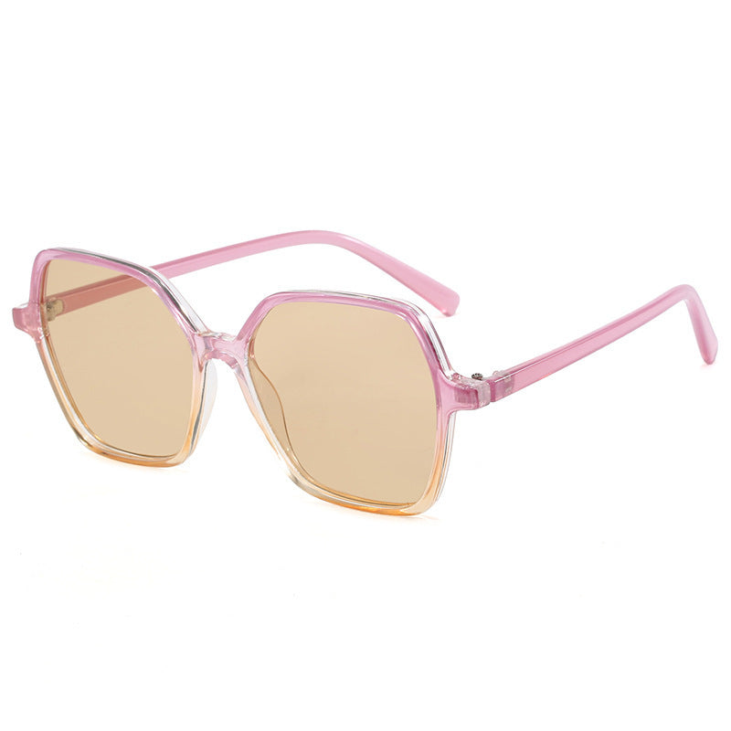 Damen oversized Sonnenbrille mit modernem, transparentem Rahmen Brehn