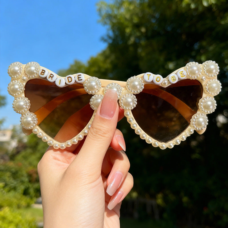 Dekorative herzförmige Braut-in-spe Sonnenbrille Brehn
