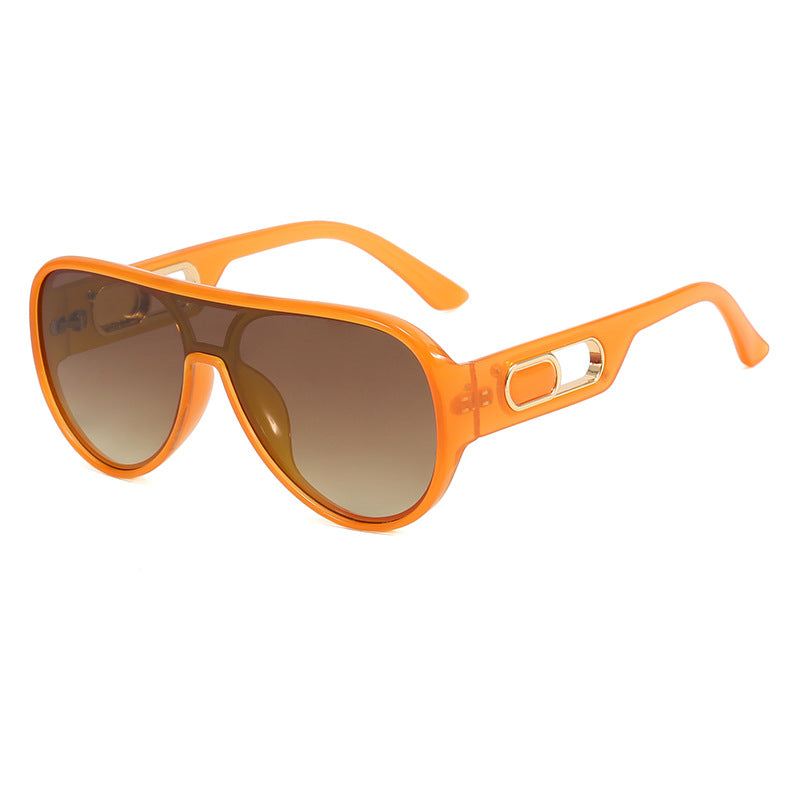 Damen Elegante Oversize-Sonnenbrille mit Designer-Details Brehn