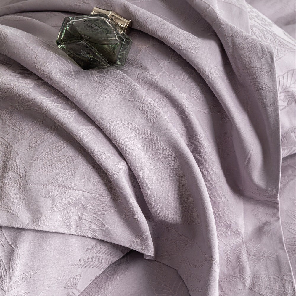 Luxuriöse Jacquard-Bettwäschegarnitur aus Baumwollsatin mit feiner Steppstruktur