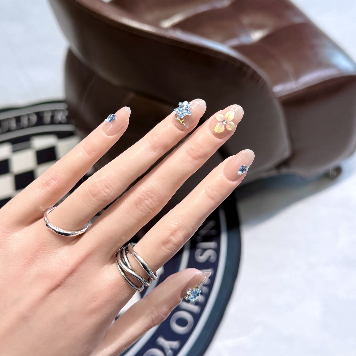 Künstlerische Blumendruck-Nagelspitzen Brehn