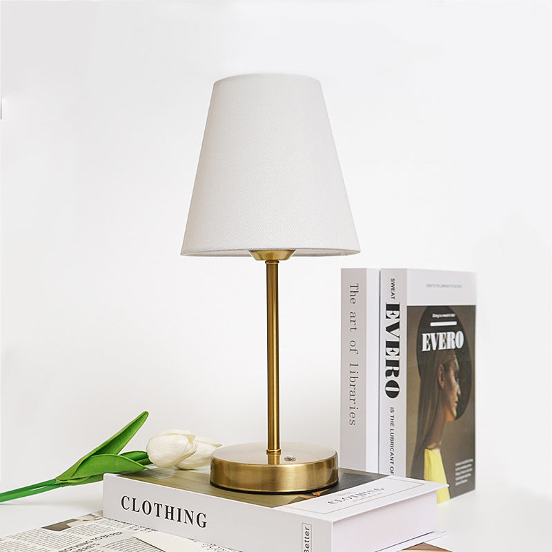 Moderne industrielle Tischlampe