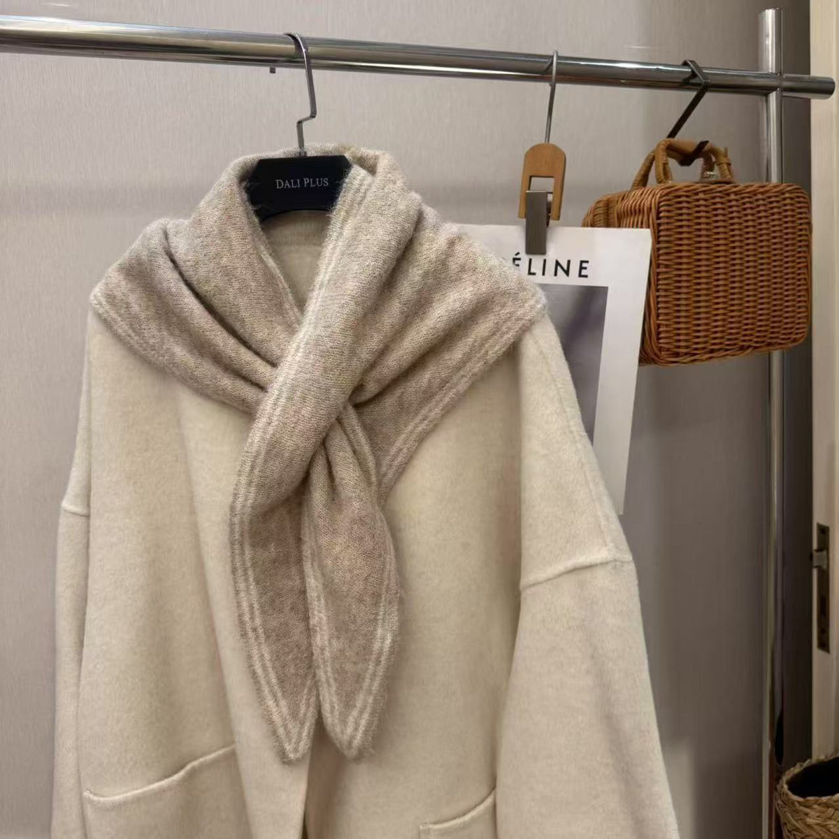 Gemütlicher Strickschal Brehn
