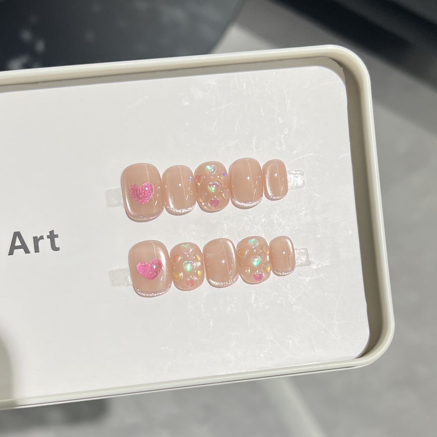 Heart-Accent Press-On Nail Set Brehn