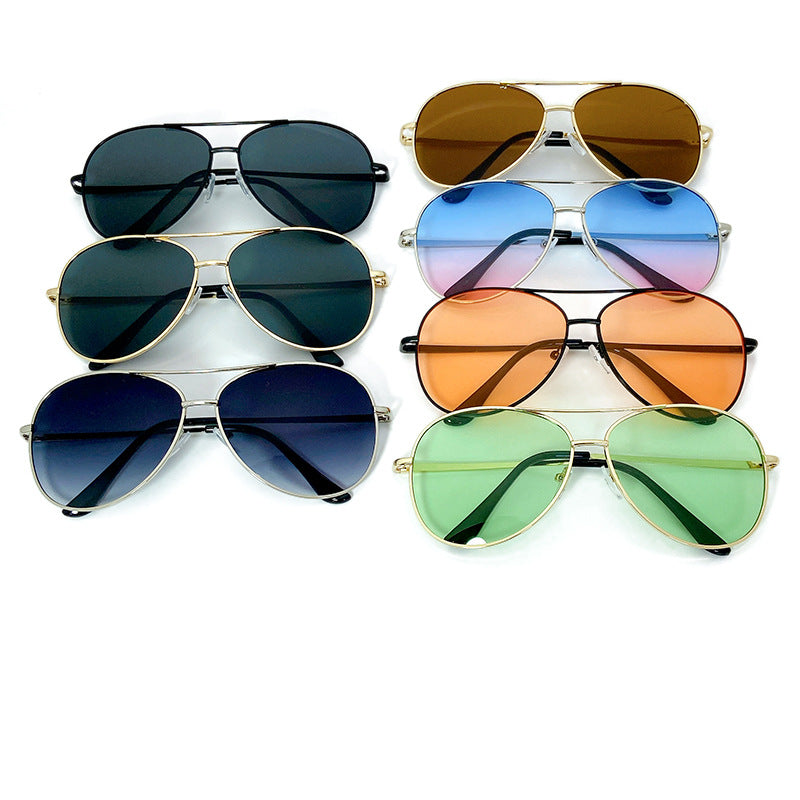 Sonnenbrille Im Modernen Pilotenstil Brehn