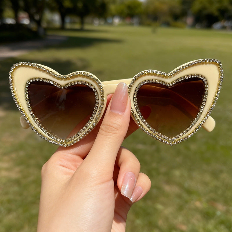 Glamouröse Herzrahmen-Sonnenbrille Brehn