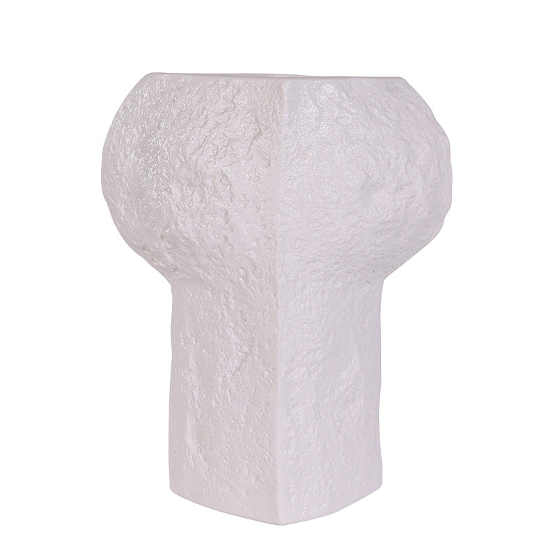 Skulpturale Keramikvase