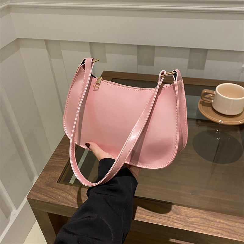 Chic Lackleder Schultertasche Brehn