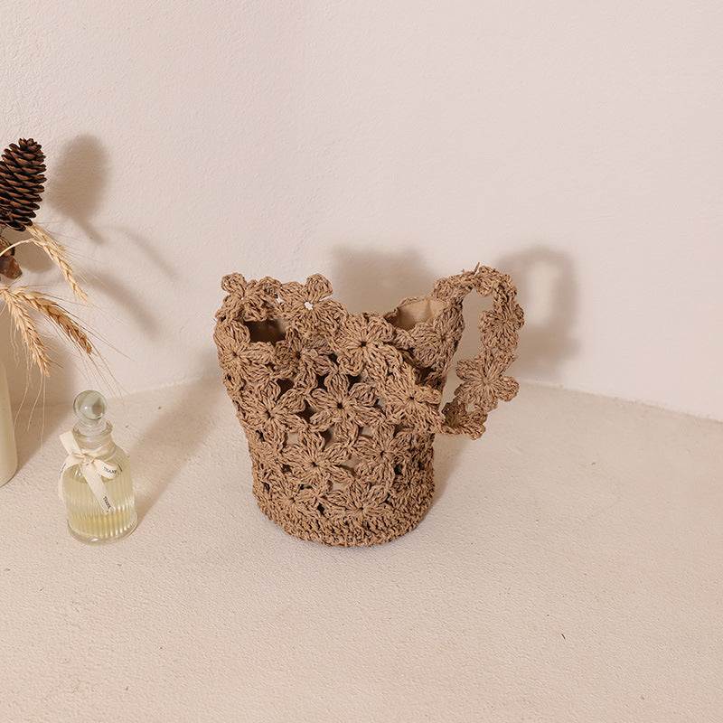 Damen Handgeknüpfte Korbtasche mit floralen Mustern Brehn