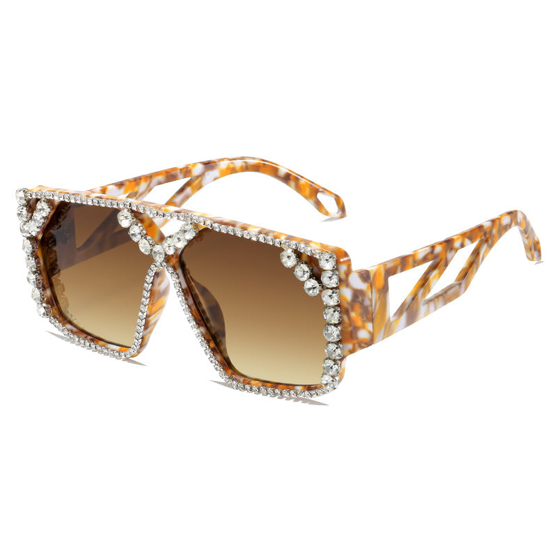 Damen Glamouröse Oversized-Sonnenbrille mit funkelndem Rahmen und UV-Schutz Brehn