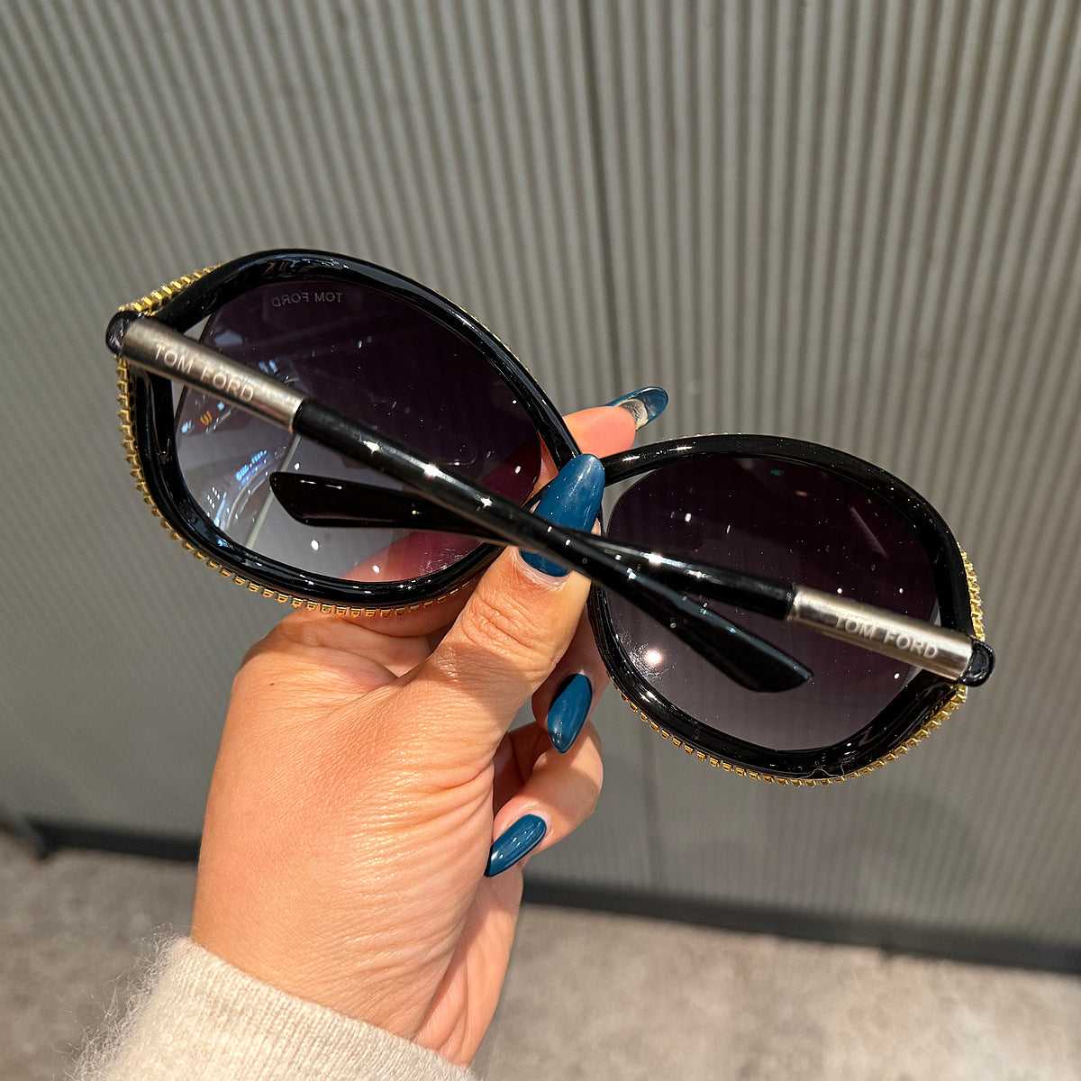 Damen Trendige Sonnenbrille mit funkelndem Kristalldekor Brehn