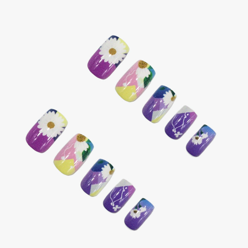 Kunstnagelset mit bunten floralen Designs Brehn