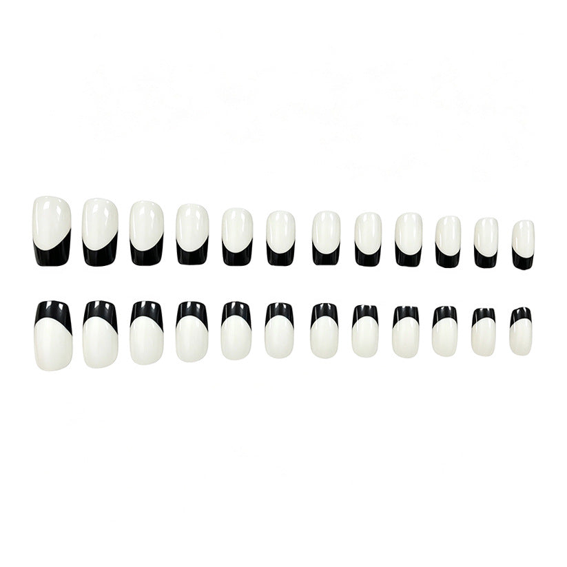 Glänzende Stiletto-Nagelkunst-Verstärkungen Brehn