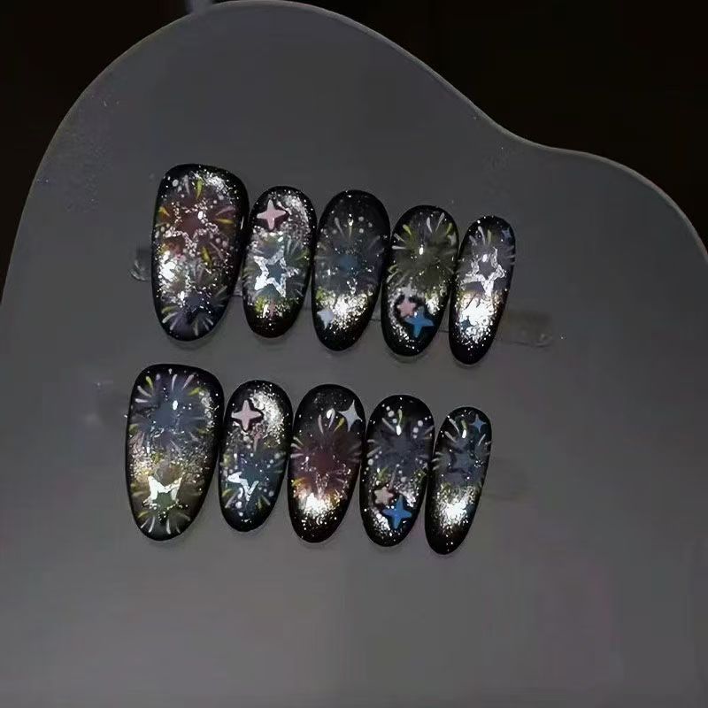 Dekorative Nagelkunst Brehn
