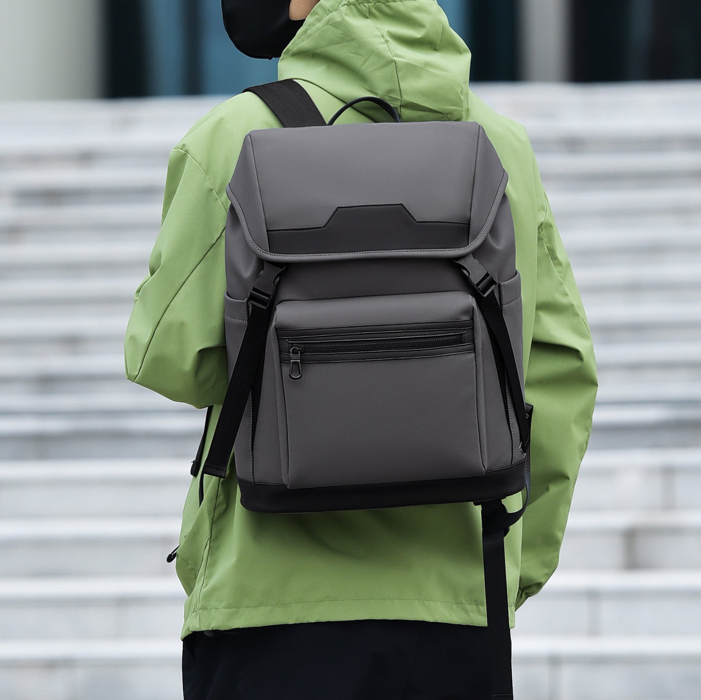 Sleek Dual-Compartment Backpack Brehn