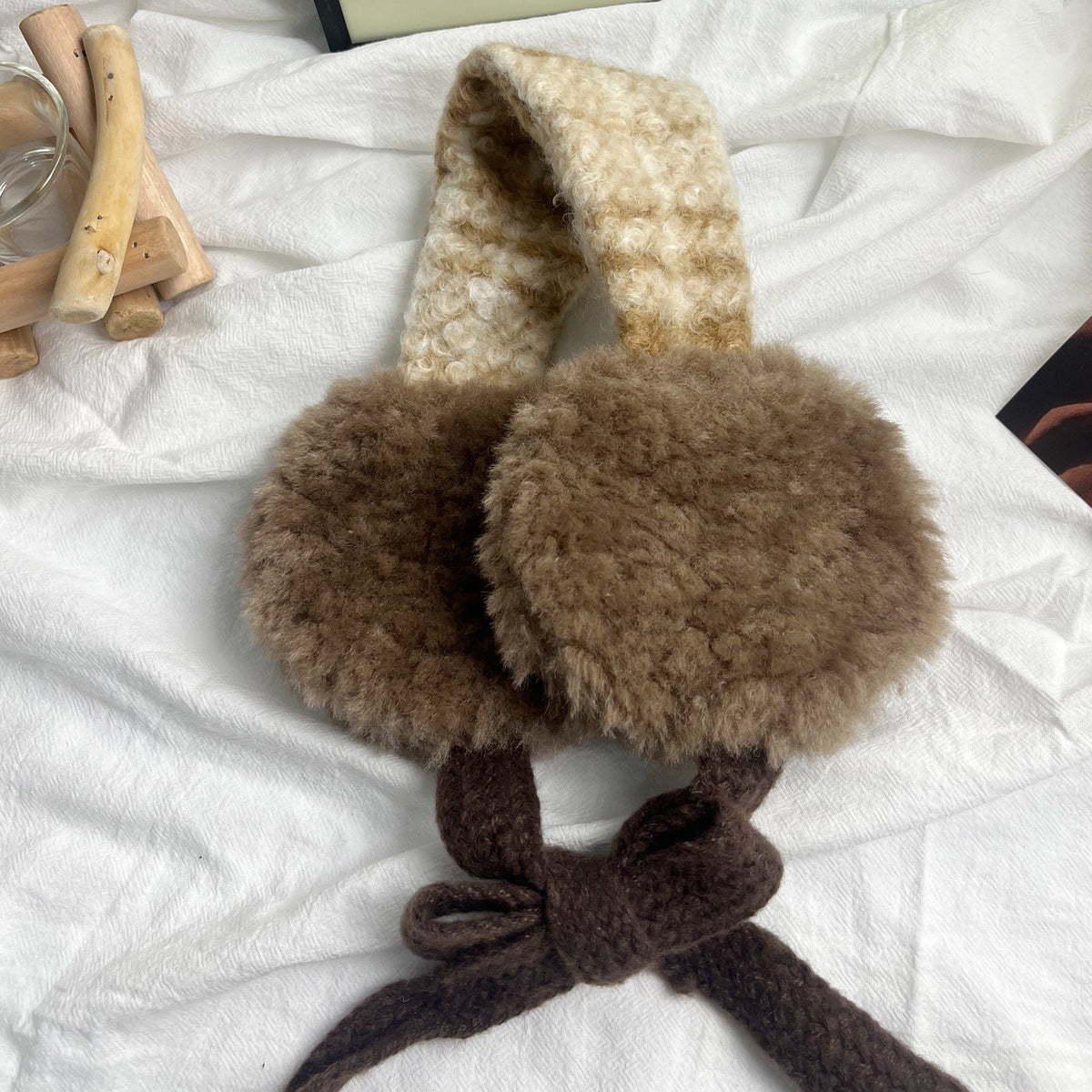 Plüschlockige Kunstfell-Runde Ohrenwärmer mit gemustertem Strickband Brehn