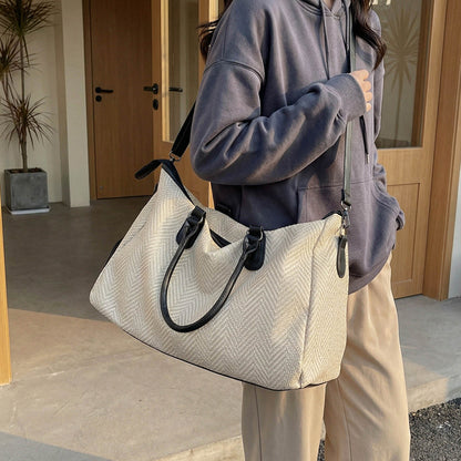 Minimalistische große Kapazitäts-Duffle-Tasche Brehn
