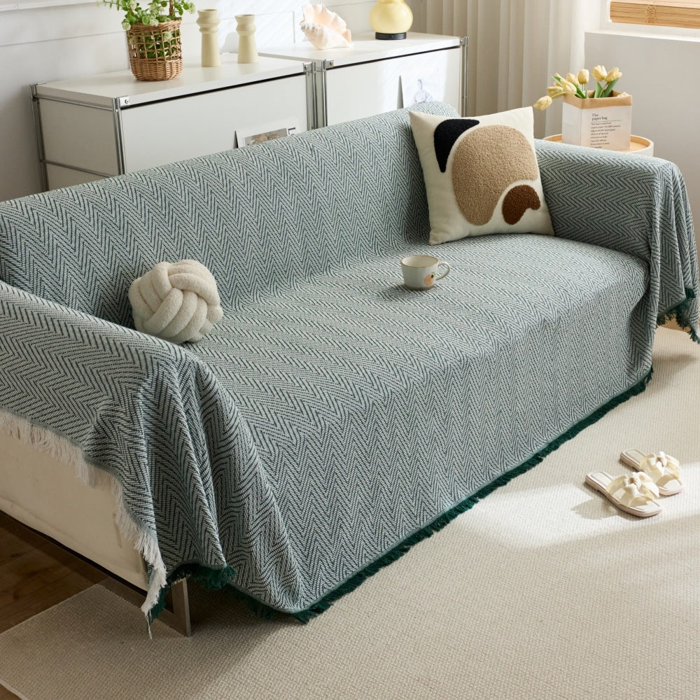 Stylische Fischgrät-Wurfdecke