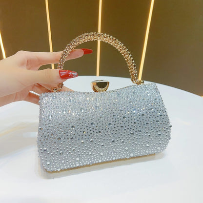 Elegante mit Strass verziertes Clutch