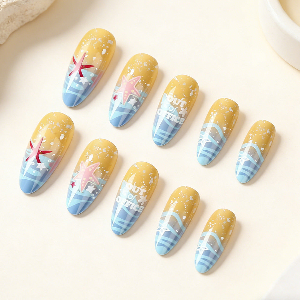 Themed Press-On Nail Art Brehn