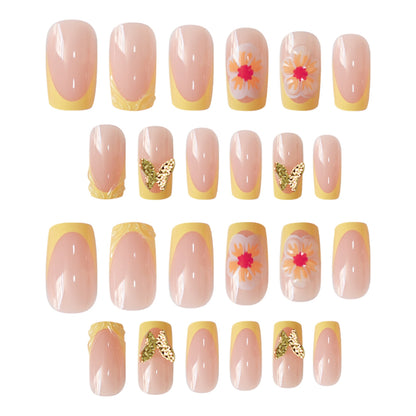 Künstlerisches florales Press-On-Nageldesign Brehn