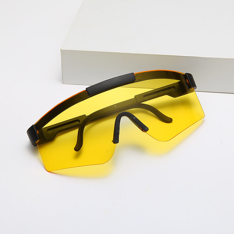Damen Sport-Sonnenbrille mit futuristischem Design Brehn