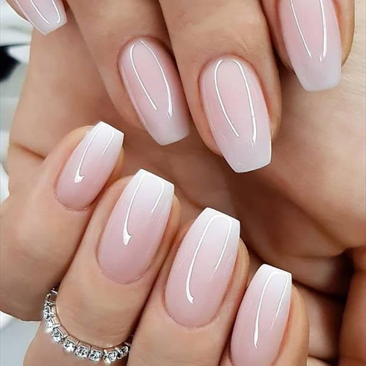 Elegante Lange Quadratische Spitzen Nagelverlängerungen Brehn
