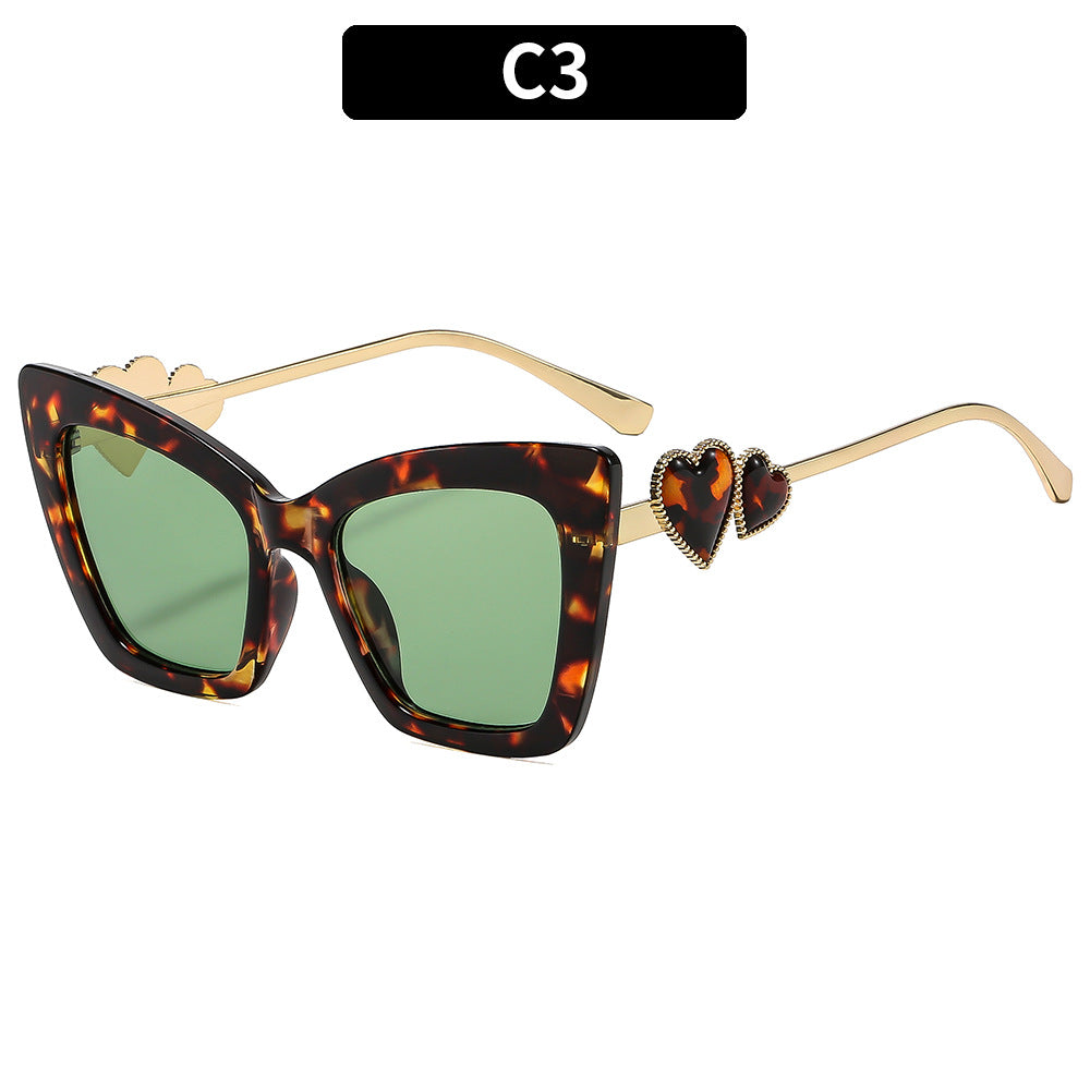 Herz-Akzent Winkel Katzenaugen-Sonnenbrille