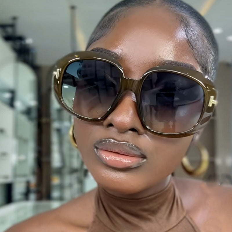 Damen oversized Sonnenbrille mit eleganter Rahmenstruktur und UV-Schutz Brehn