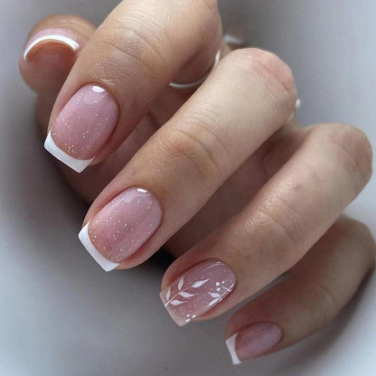 Elegante Gel-Nagelkunstverlängerungen