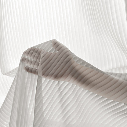 Transparente Faltenvorhang