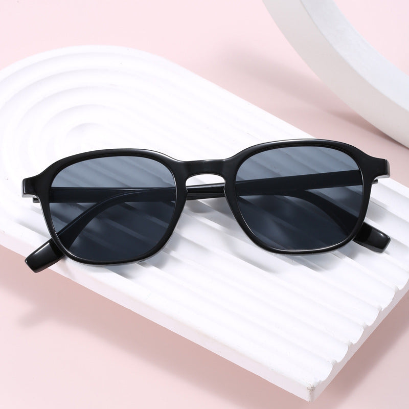 Damen stylische Sonnenbrille mit rundem Rahmen und UV-Schutz Brehn