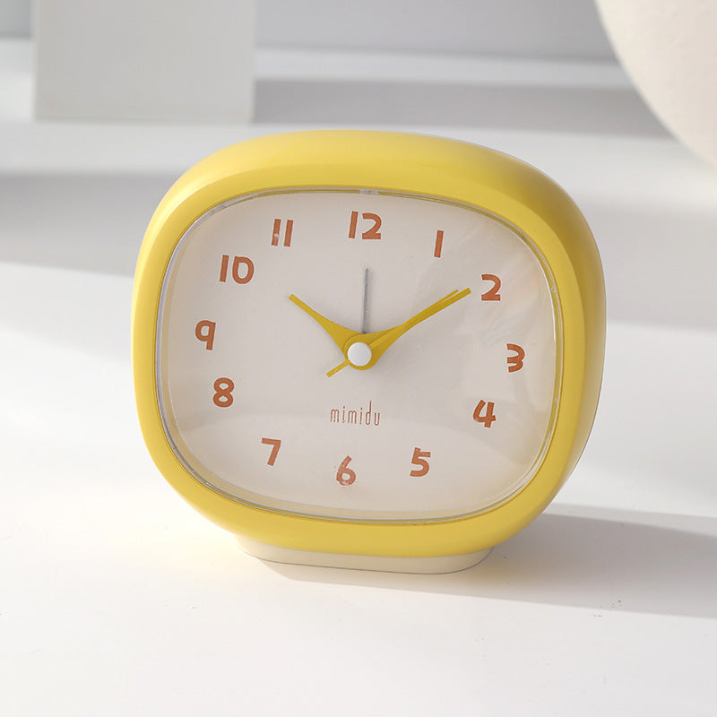 Tischuhr Im Modernen Retro-Design Brehn