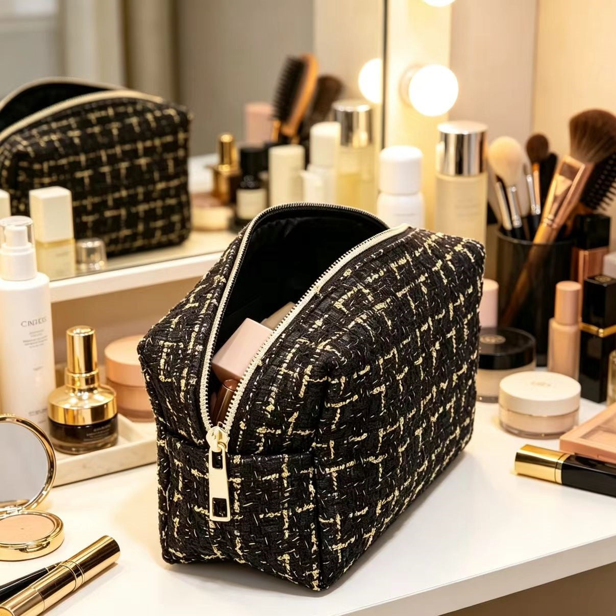 Woven Cosmetic Bag Brehn