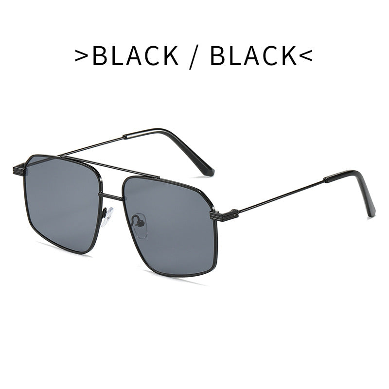 Damen modische Sonnenbrille im geometrischen Design Brehn