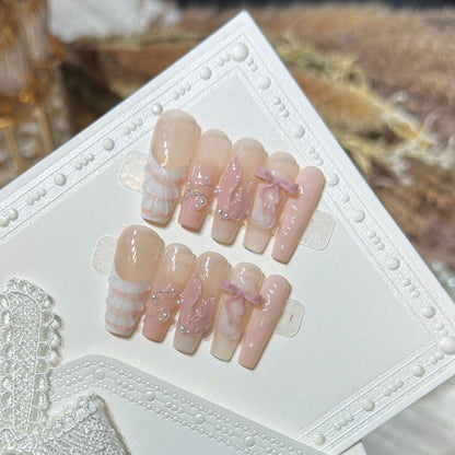 Künstlerisches dekoratives Press-On-Nagelset Brehn
