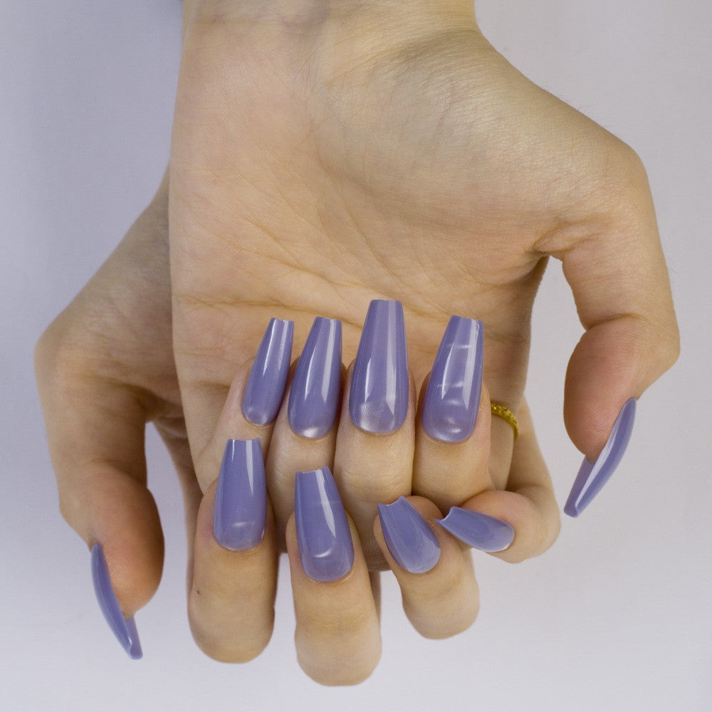 Elegante Nagelpflege Brehn