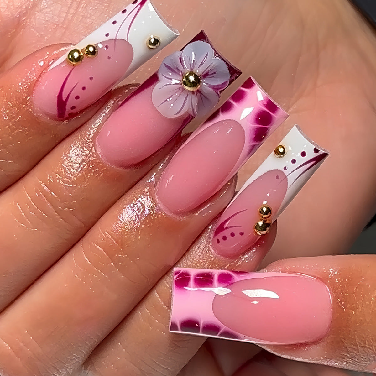 3D Floral Nail Art Enhancements Brehn